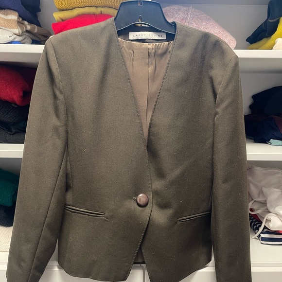 Women’s Vintage Larry Levine Olive Blazer - Picture 2 of 6